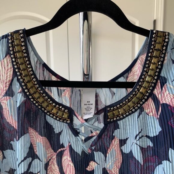 Catherines Shear Top Women”s 4X Embellished Plus Size - Picture 6 of 8